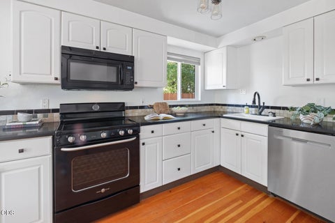 Tiny photo for 2849 NE Lotno Drive, Bend, OR 97701 (MLS # 220223547)