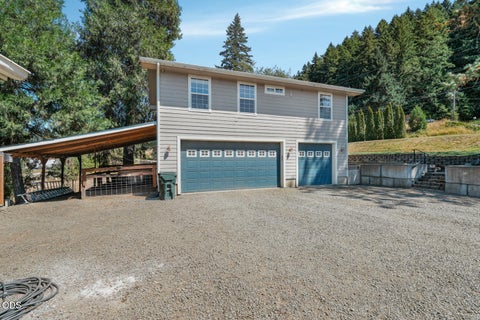Tiny photo for 216 Terrace Drive, Glide, OR 97443 (MLS # 220227093)