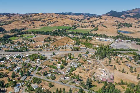 Tiny photo for 216 Terrace Drive, Glide, OR 97443 (MLS # 220227093)