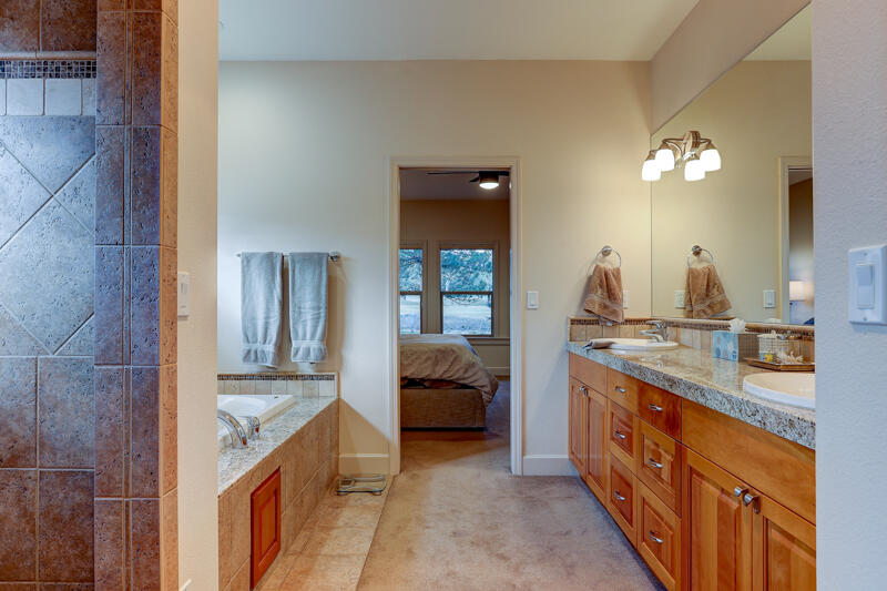 Ridge At Eagle Crest - Residential