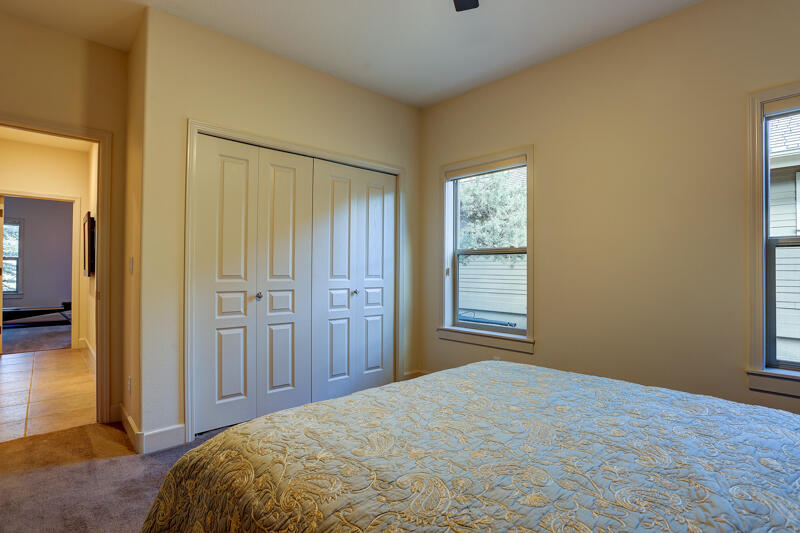 Ridge At Eagle Crest - Residential