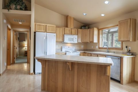 Tiny photo for 53530 Bridge Drive, La Pine, OR 97739 (MLS # 220202546)