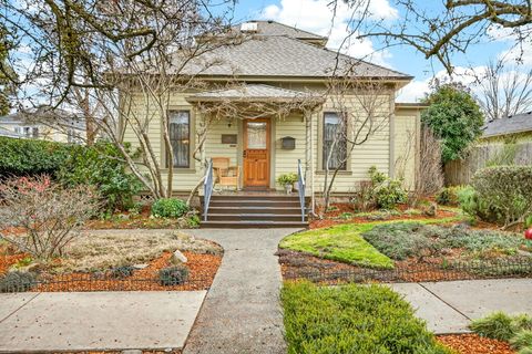 Photo of 156 8th Street, Ashland, OR 97520 (MLS # 220215618)