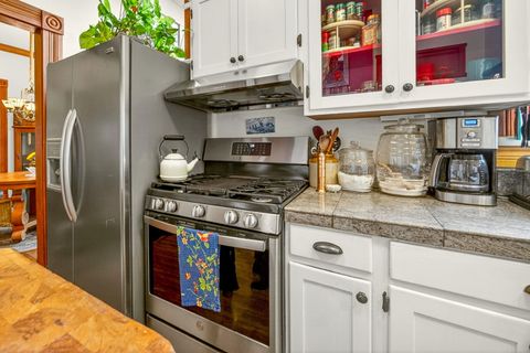 Tiny photo for 156 8th Street, Ashland, OR 97520 (MLS # 220215618)