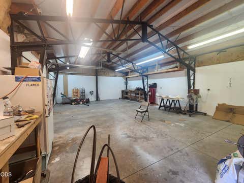Tiny photo for 5038 Shasta Way, Klamath Falls, OR 97603 (MLS # 220225921)