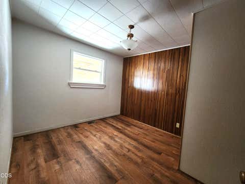 Tiny photo for 5038 Shasta Way, Klamath Falls, OR 97603 (MLS # 220225921)