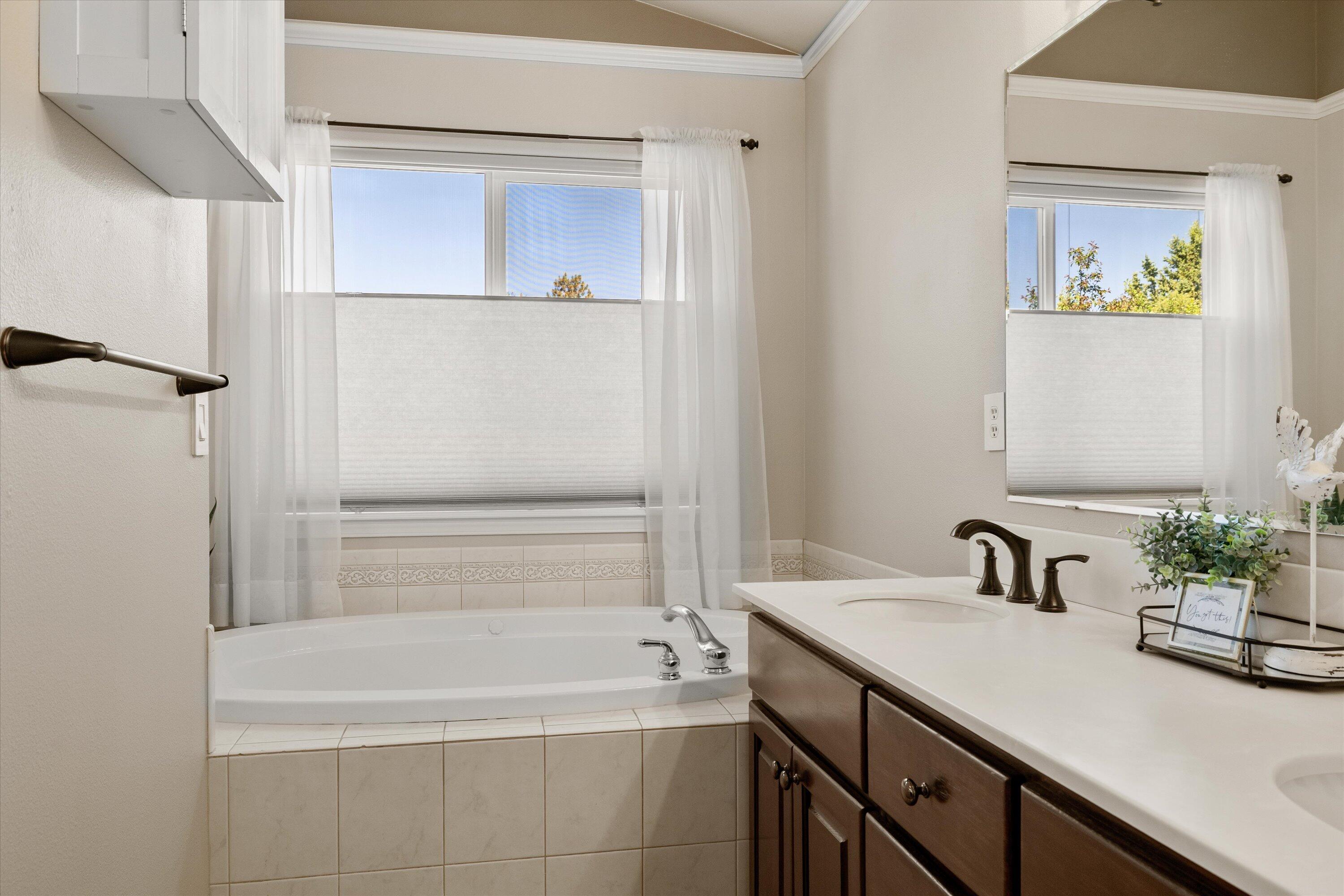 Hollow Pine Estate - Residential