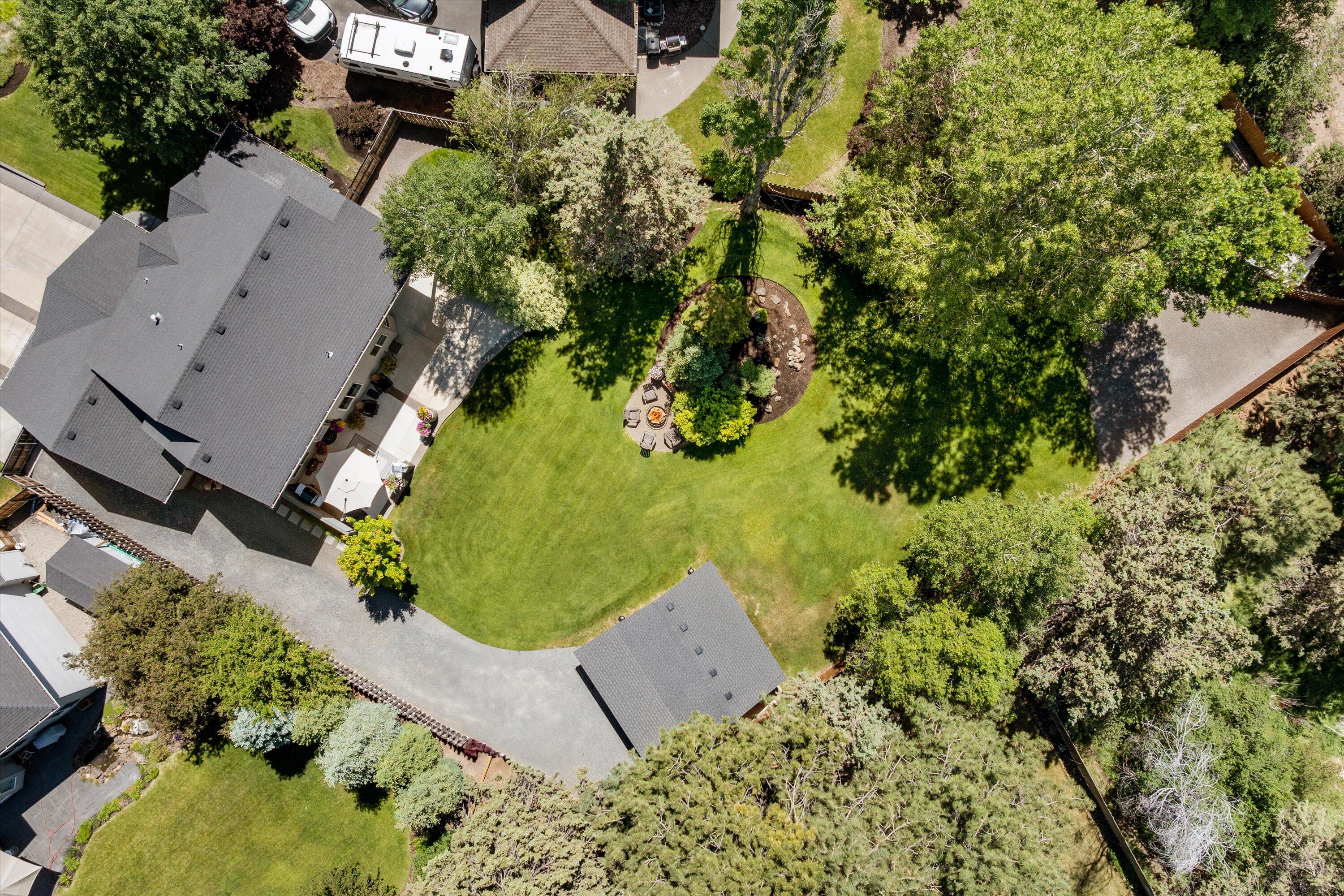 Hollow Pine Estate - Residential