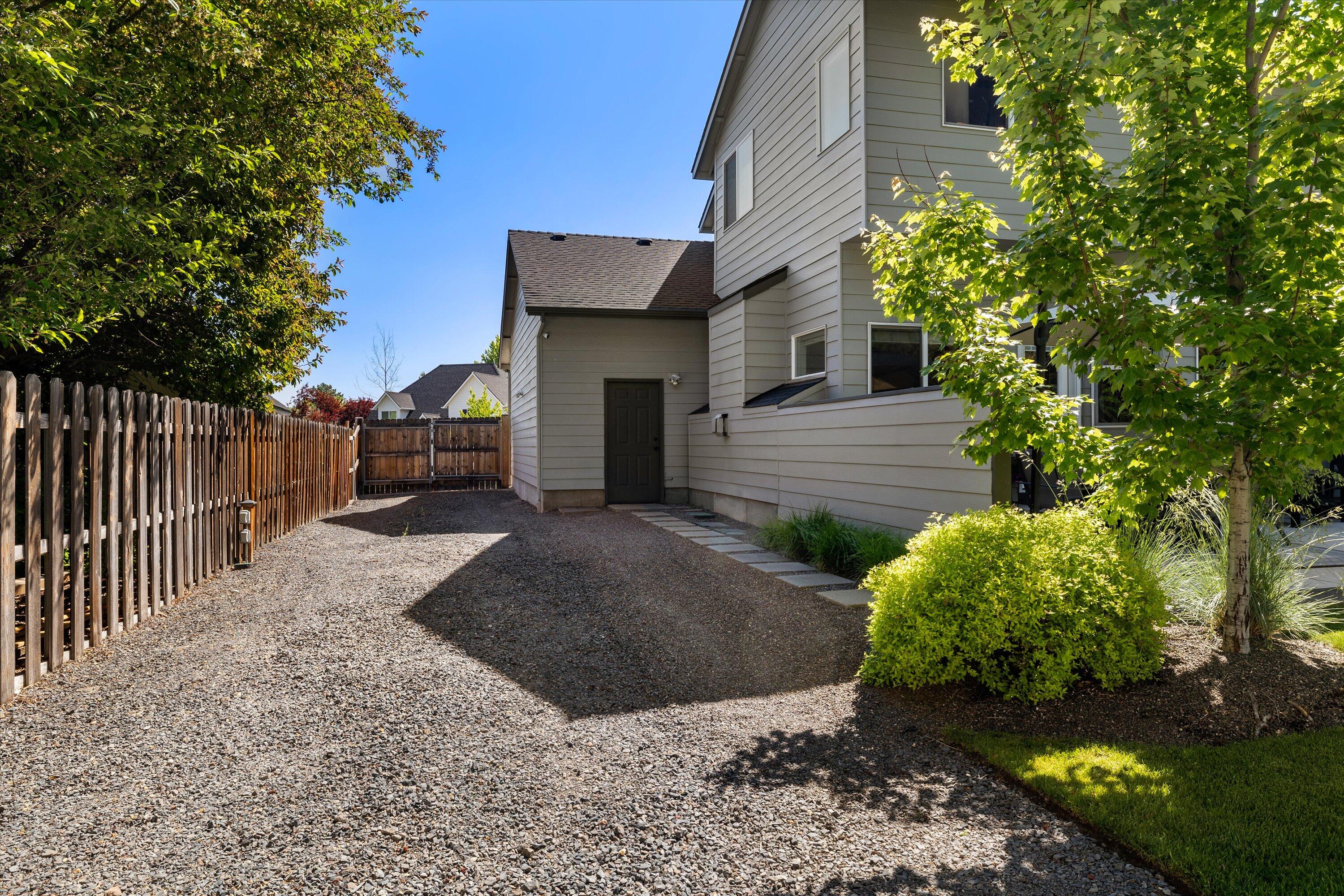 Hollow Pine Estate - Residential