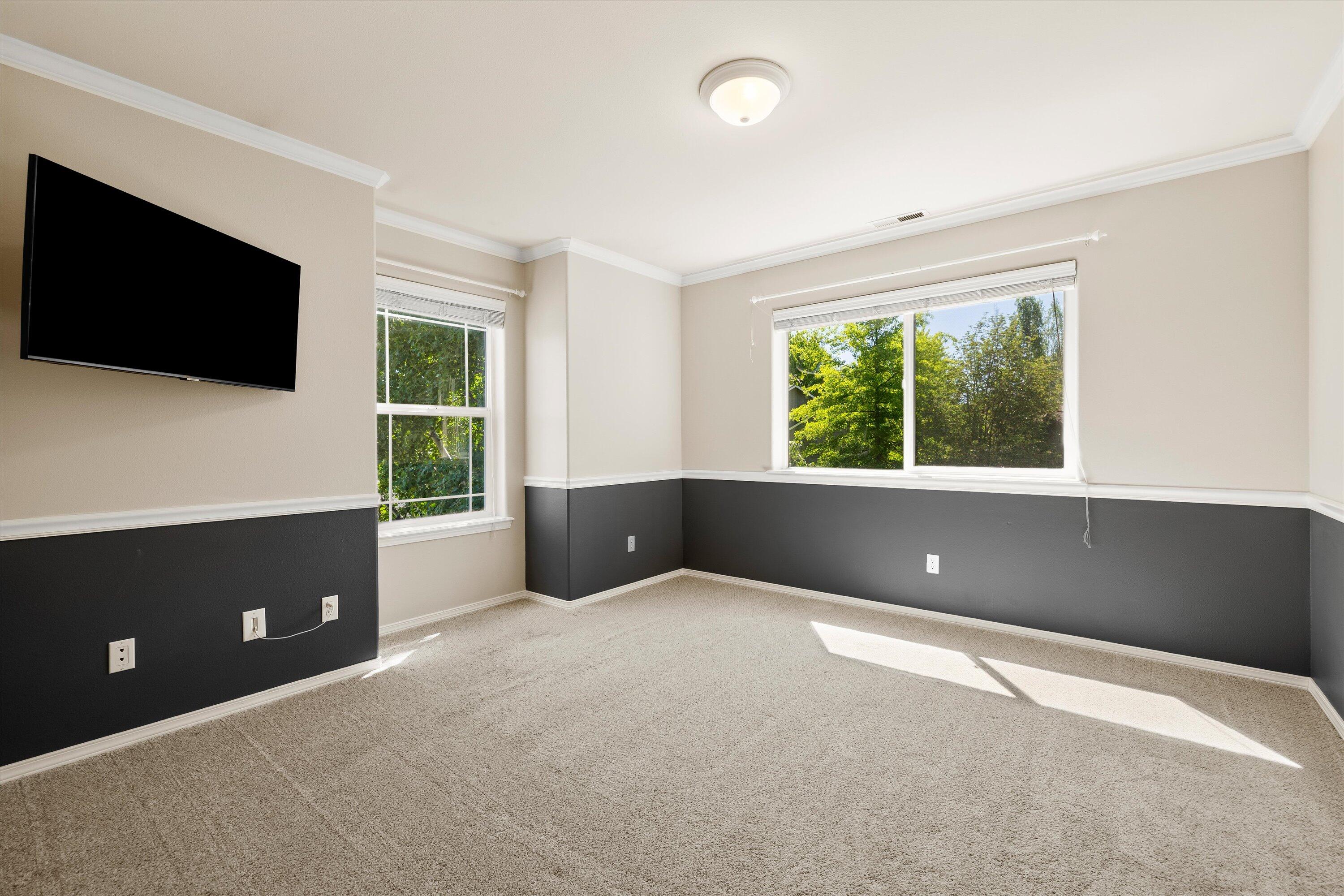 Hollow Pine Estate - Residential