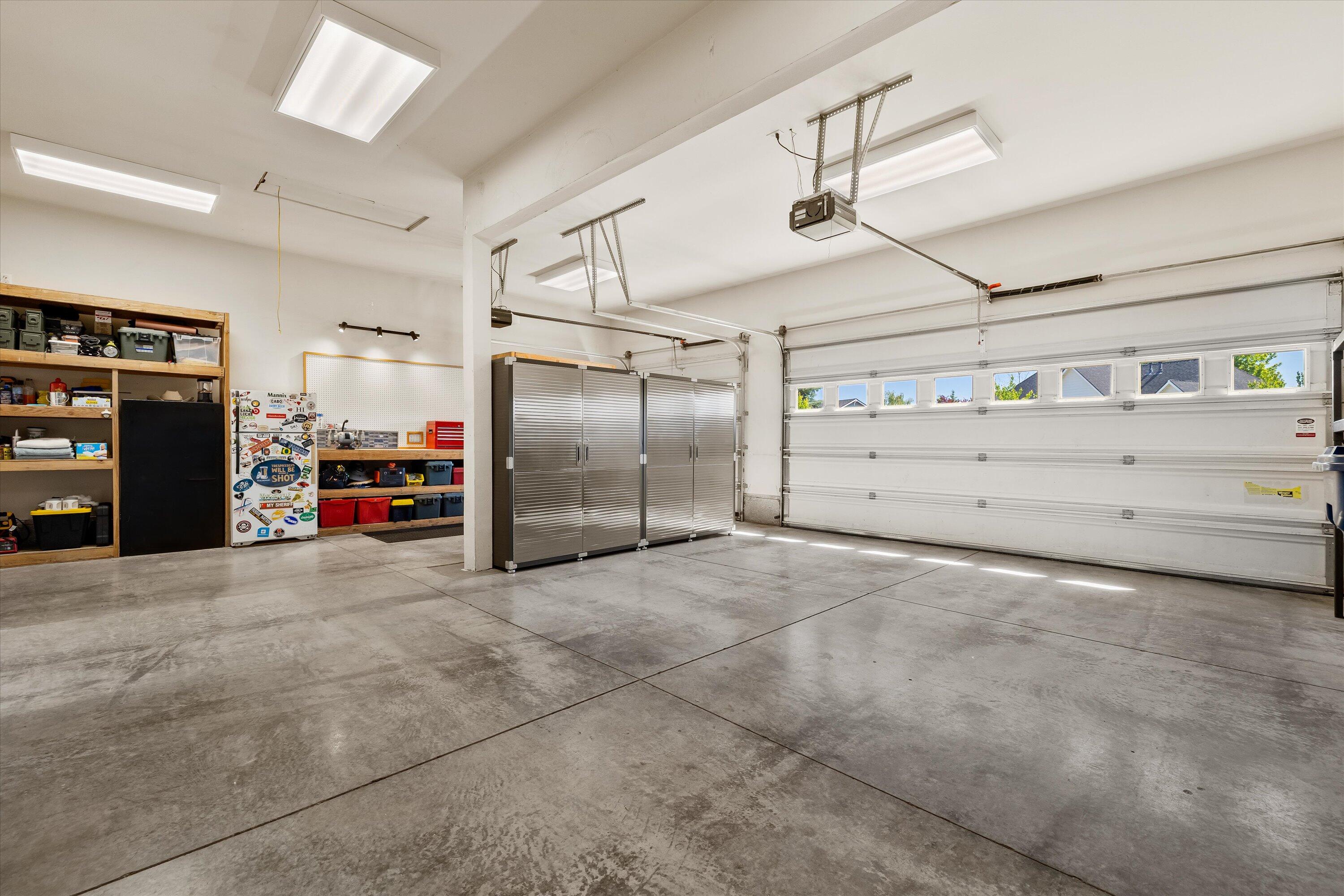 Hollow Pine Estate - Residential