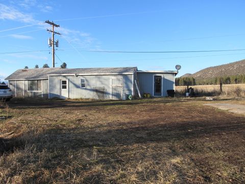 Tiny photo for 29277 N Highway 97 Highway N #251122, Chiloquin, OR 97624 (MLS # 220215440)
