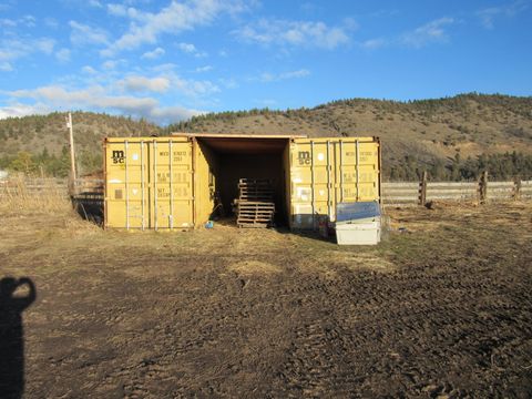 Tiny photo for 29277 N Highway 97 Highway N #251122, Chiloquin, OR 97624 (MLS # 220215440)