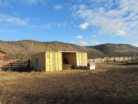 Tiny photo for 29277 N Highway 97 Highway N #251122, Chiloquin, OR 97624 (MLS # 220215440)