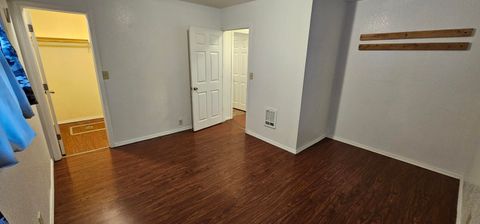 Tiny photo for 2513 Wantland Avenue, Klamath Falls, OR 97601 (MLS # 220213267)