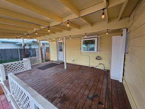 Tiny photo for 2513 Wantland Avenue, Klamath Falls, OR 97601 (MLS # 220213267)