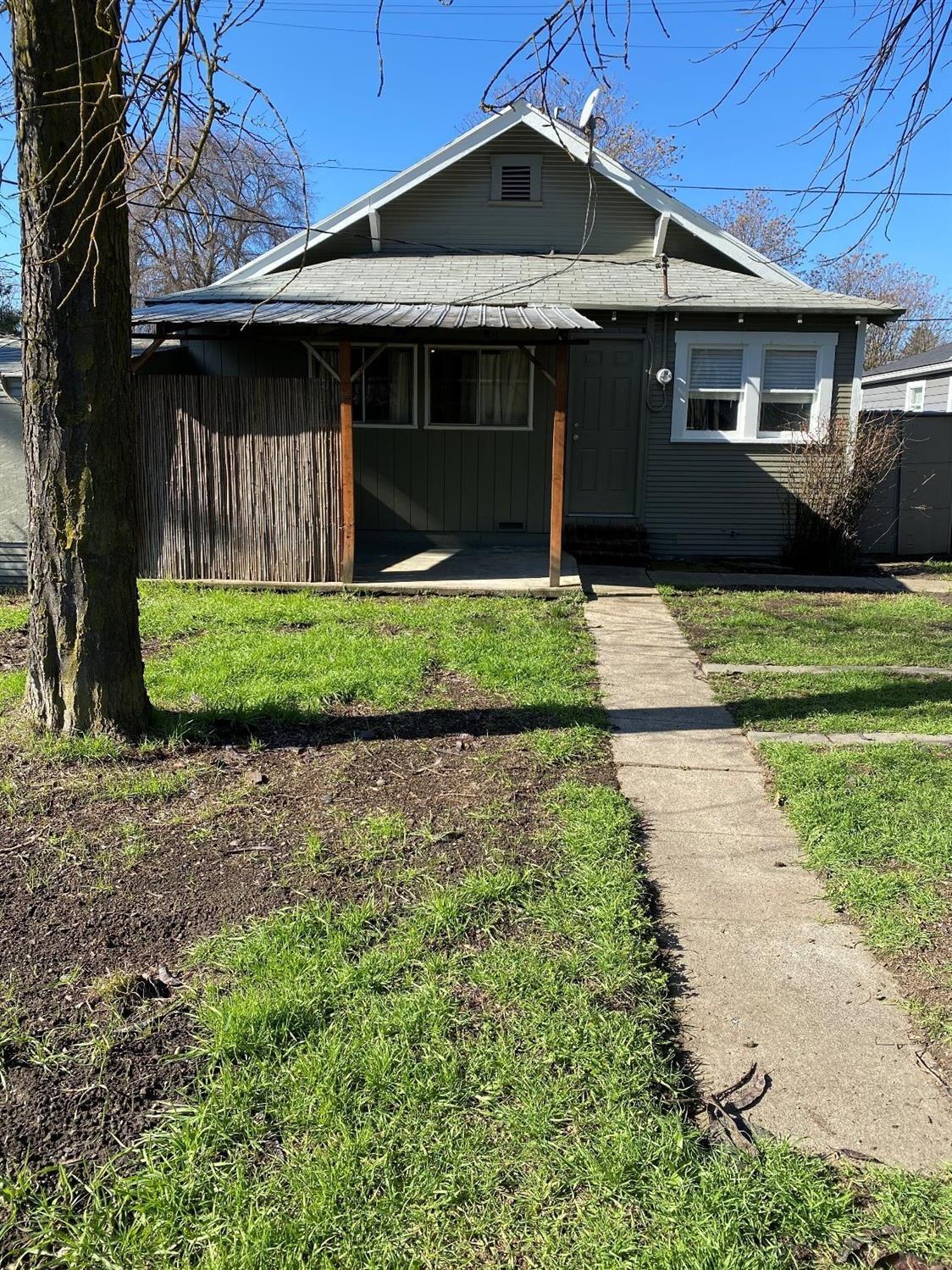 Cottage Home Addition - Residential