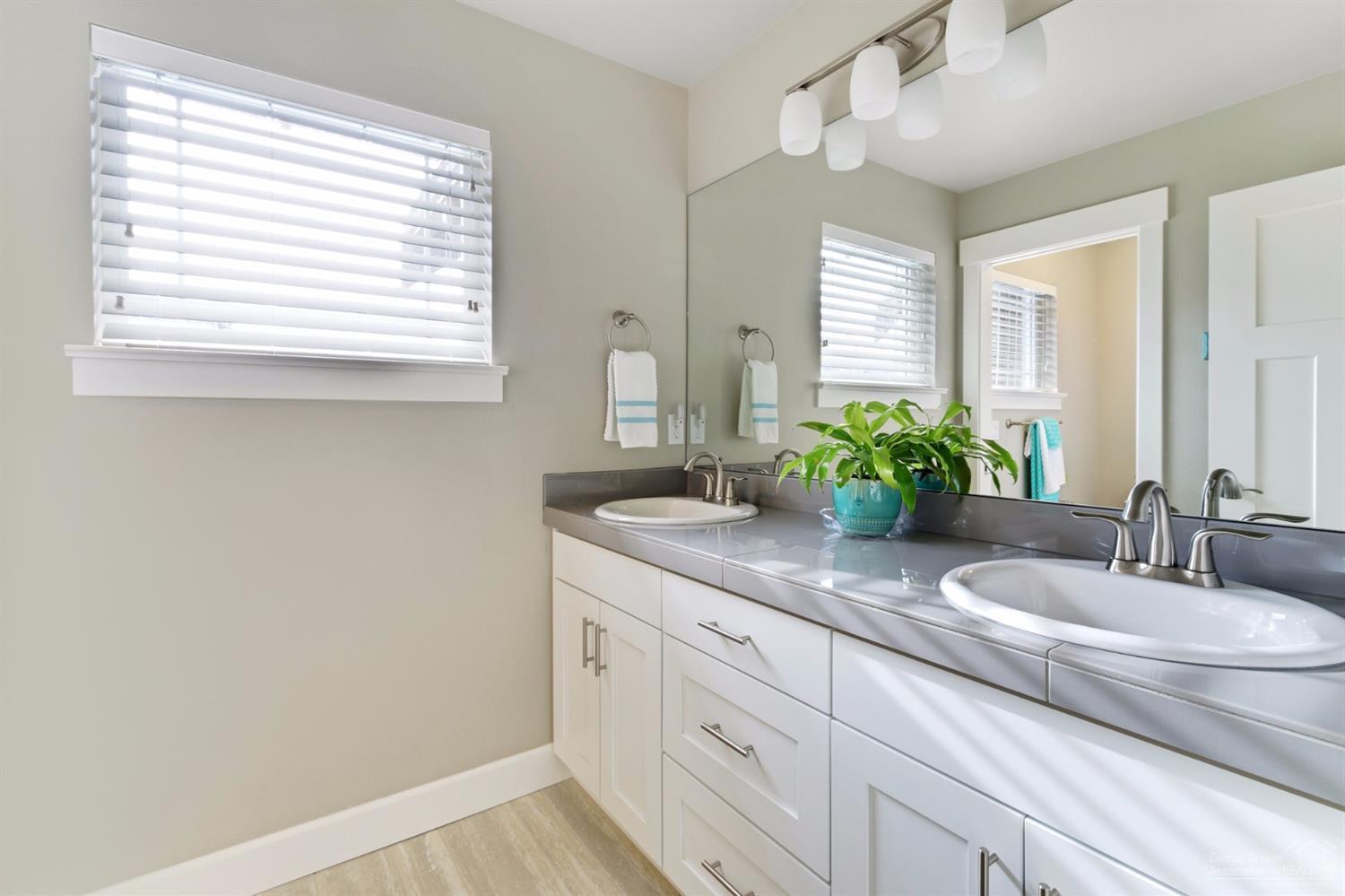 Hidden Hills - Residential