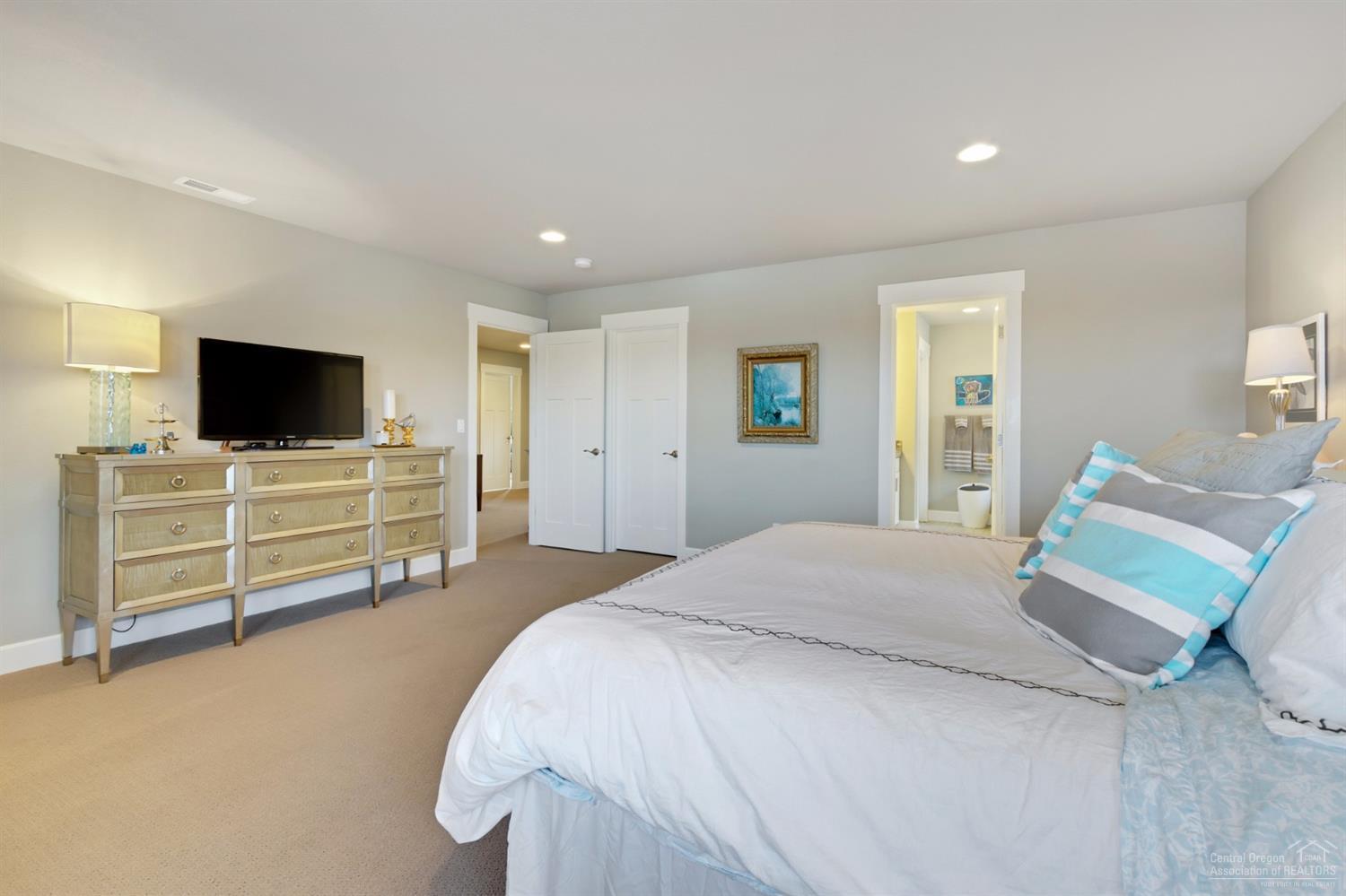 Hidden Hills - Residential