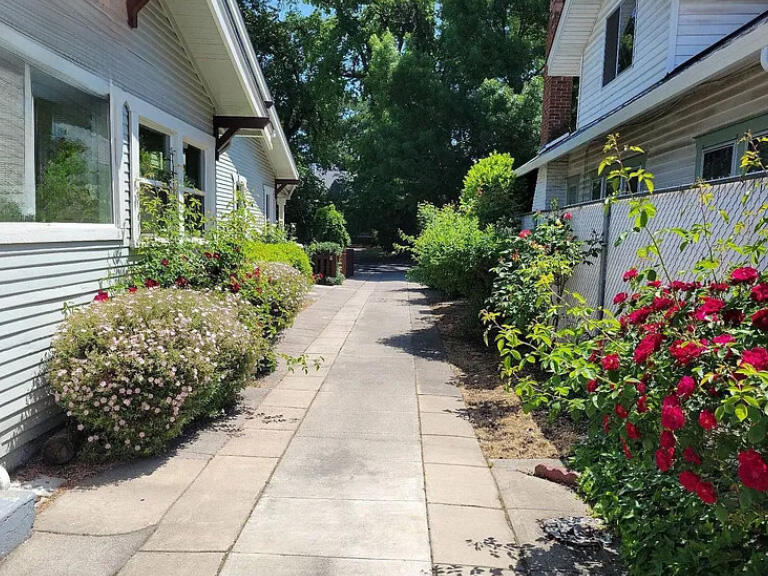 Bungalow Addition (medford) - Residential