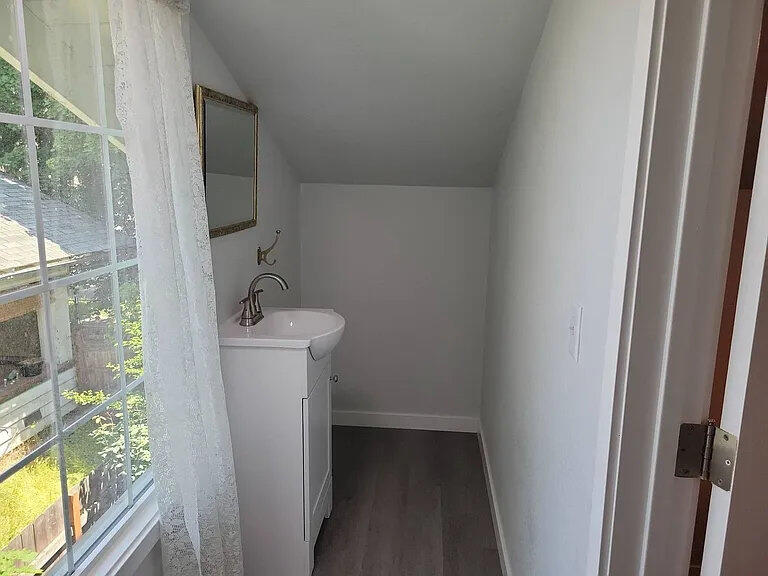 Bungalow Addition (medford) - Residential