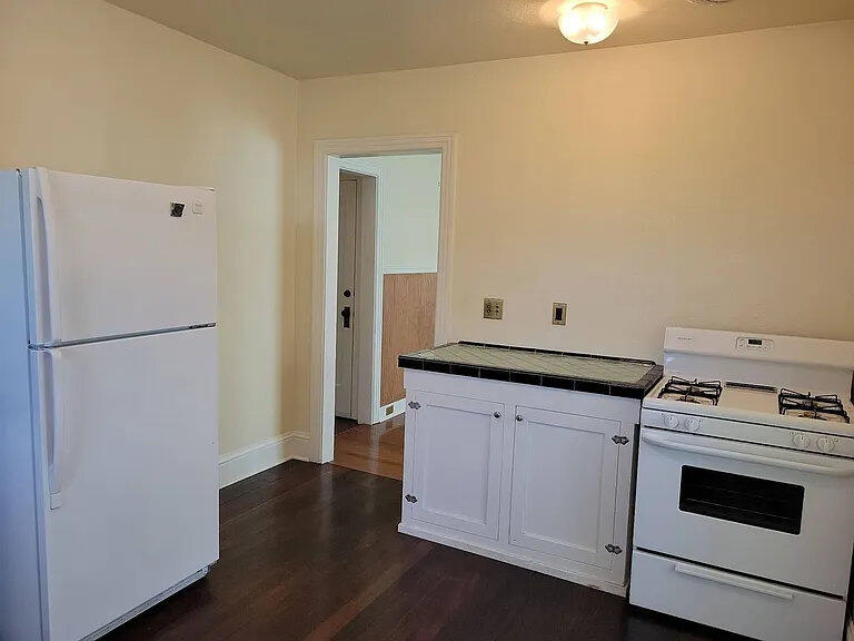 Bungalow Addition (medford) - Residential