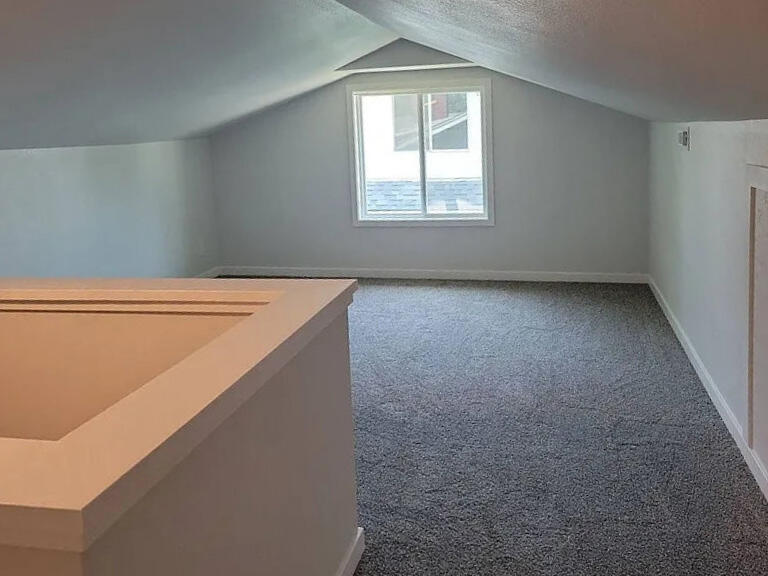 Bungalow Addition (medford) - Residential