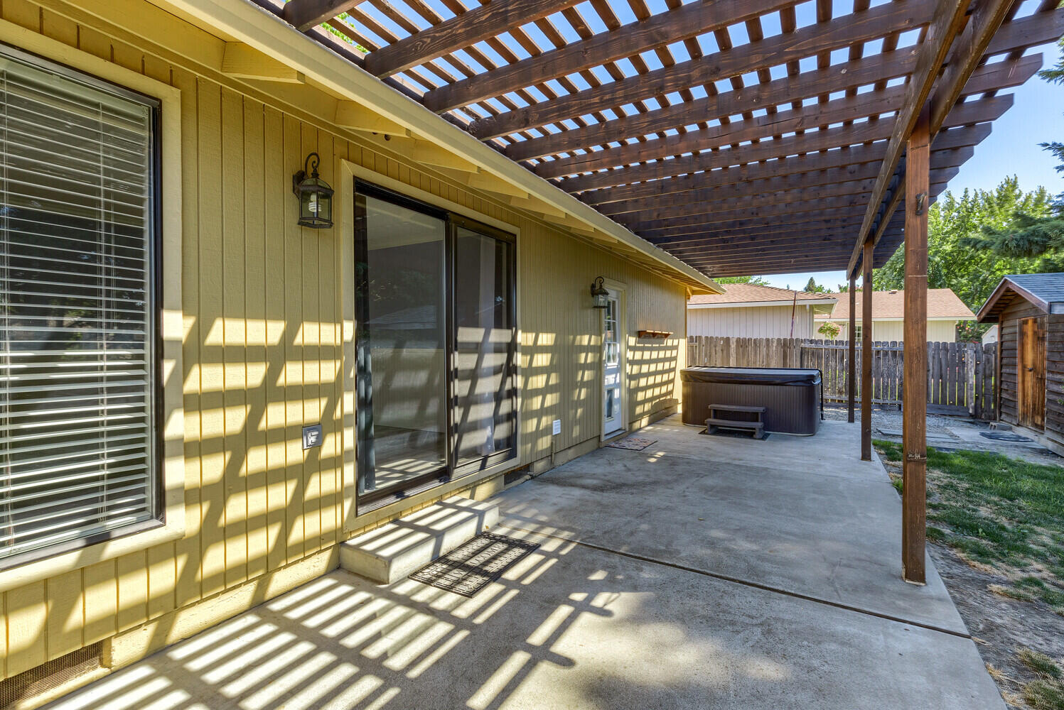 Royal Greens Estates Unit 1 - Residential