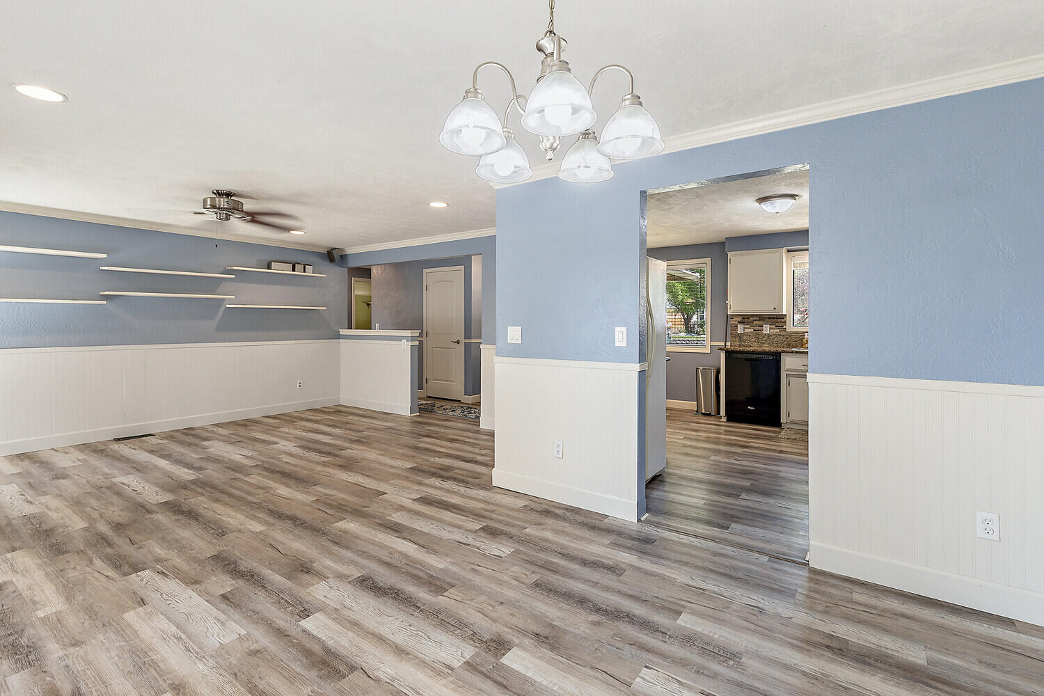 Royal Greens Estates Unit 1 - Residential