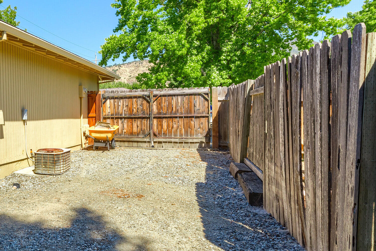 Royal Greens Estates Unit 1 - Residential