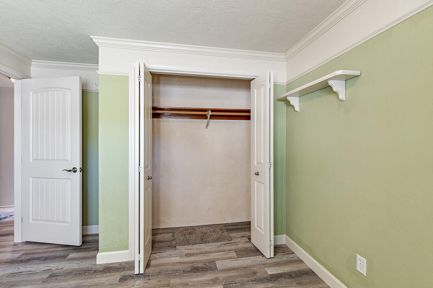 Royal Greens Estates Unit 1 - Residential