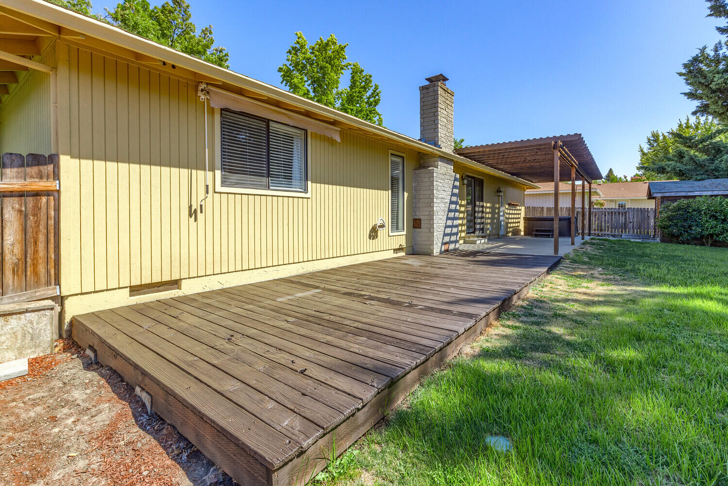 Royal Greens Estates Unit 1 - Residential