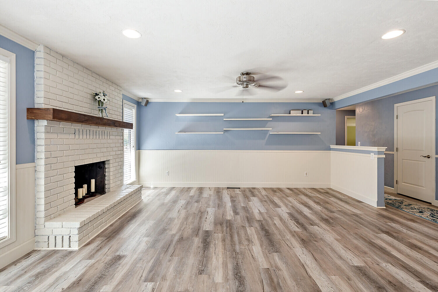 Royal Greens Estates Unit 1 - Residential