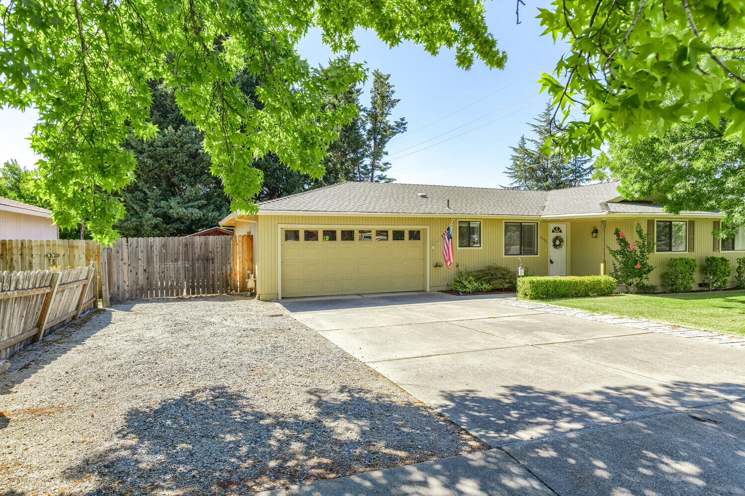 Royal Greens Estates Unit 1 - Residential