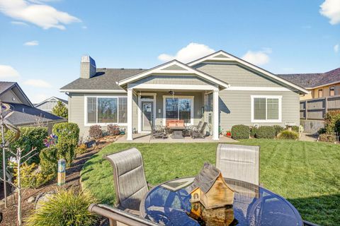 Tiny photo for 4084 Crystal Springs Drive, Medford, OR 97504 (MLS # 220216985)