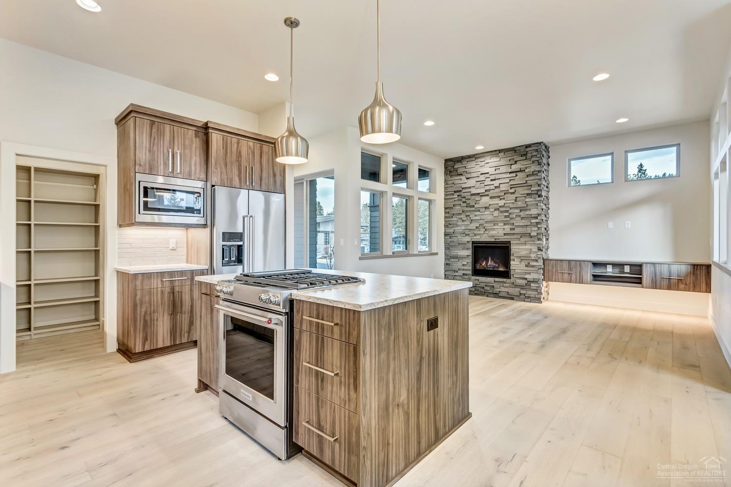 NorthWest Crossing - Residential