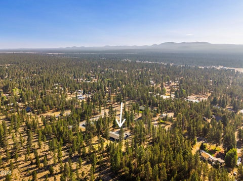 Tiny photo for 52505 Pine Drive, La Pine, OR 97739 (MLS # 220224290)