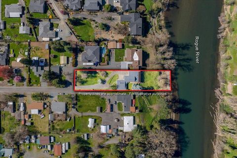 Tiny photo for 1300 Daisy Lane, Grants Pass, OR 97527 (MLS # 220219488)