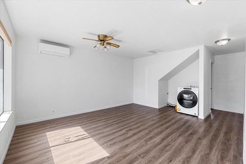 Tiny photo for 1300 Daisy Lane, Grants Pass, OR 97527 (MLS # 220219488)