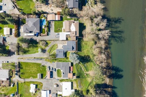 Tiny photo for 1300 Daisy Lane, Grants Pass, OR 97527 (MLS # 220219488)