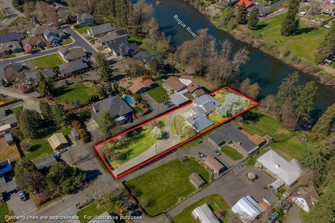 Tiny photo for 1300 Daisy Lane, Grants Pass, OR 97527 (MLS # 220219488)