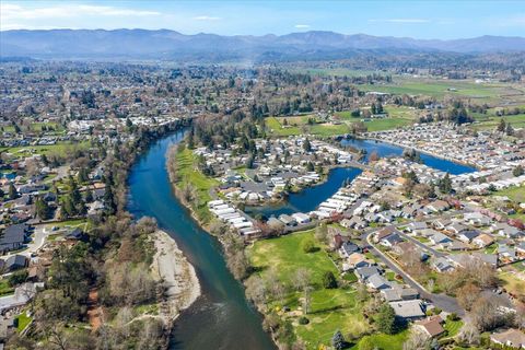 Tiny photo for 1300 Daisy Lane, Grants Pass, OR 97527 (MLS # 220219488)