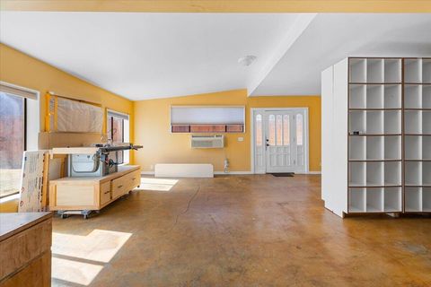 Tiny photo for 1300 Daisy Lane, Grants Pass, OR 97527 (MLS # 220219488)