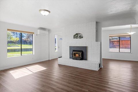 Tiny photo for 1300 Daisy Lane, Grants Pass, OR 97527 (MLS # 220219488)