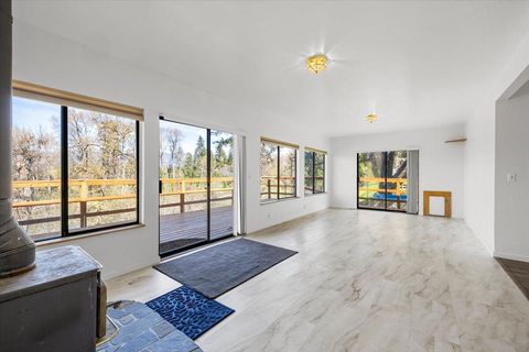 Tiny photo for 1300 Daisy Lane, Grants Pass, OR 97527 (MLS # 220219488)