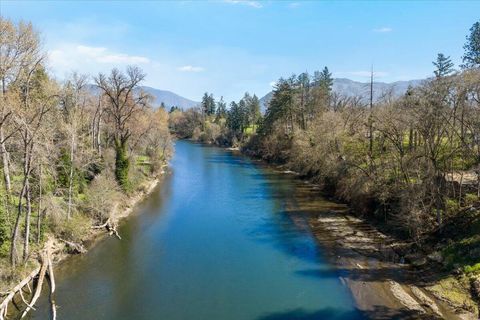 Tiny photo for 1300 Daisy Lane, Grants Pass, OR 97527 (MLS # 220219488)