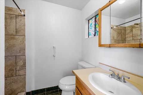 Tiny photo for 1300 Daisy Lane, Grants Pass, OR 97527 (MLS # 220219488)