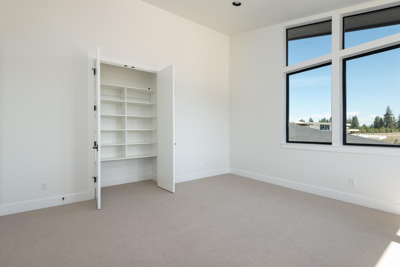 Discovery West Phase 5 - Residential