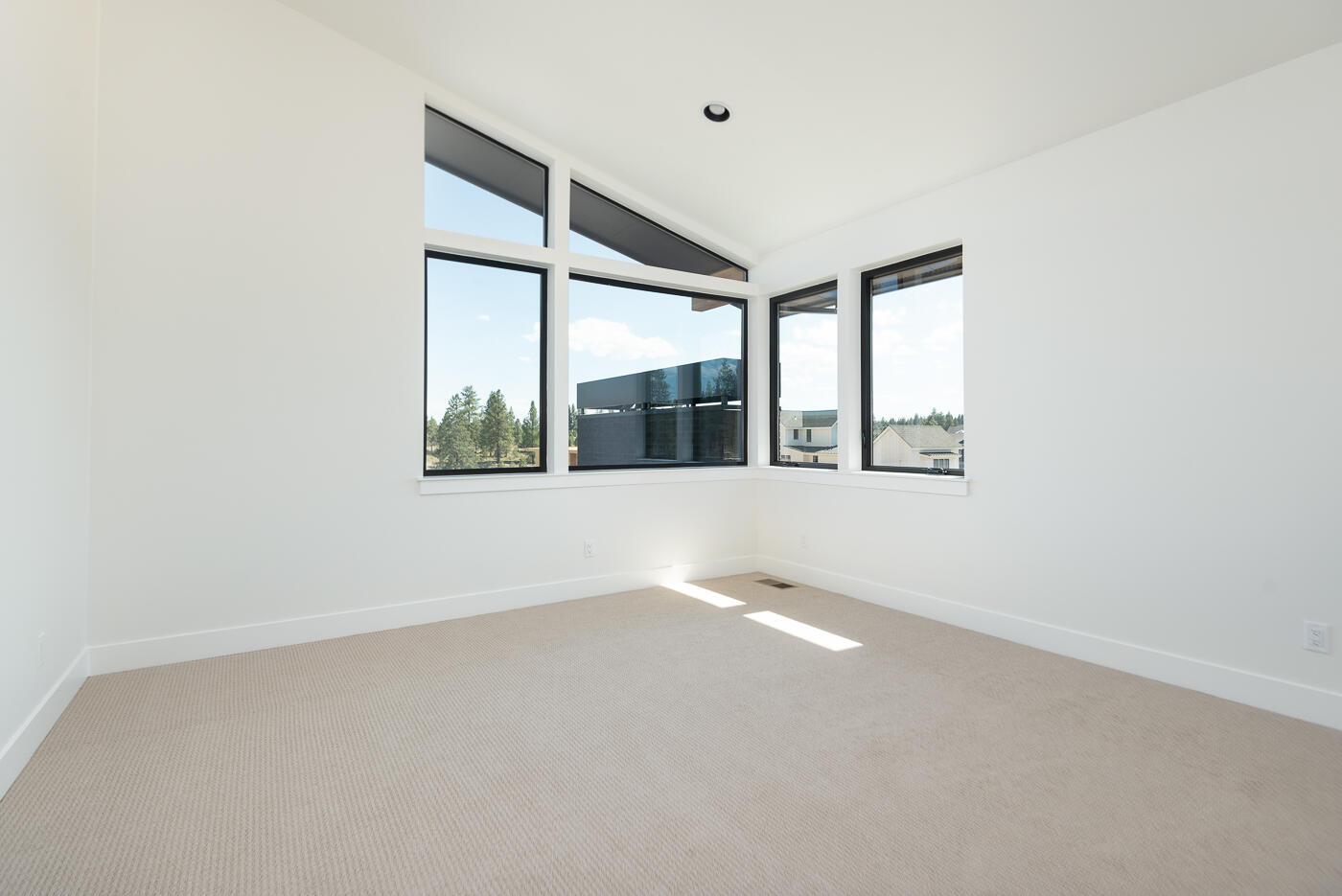 Discovery West Phase 5 - Residential