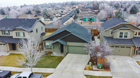 3630 SW Pumice Stone Avenue Redmond OR 97756